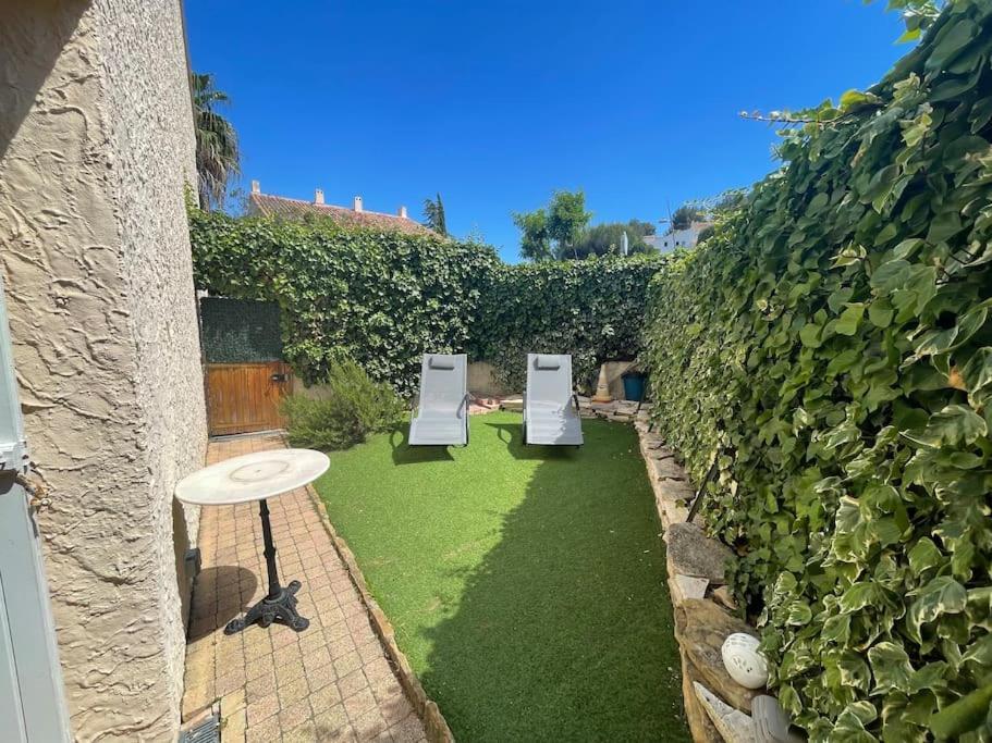 Appart-St Cyr Sur Mer-La Madrague-4Pers-Parking Сен Сир сюр Мер Екстериор снимка